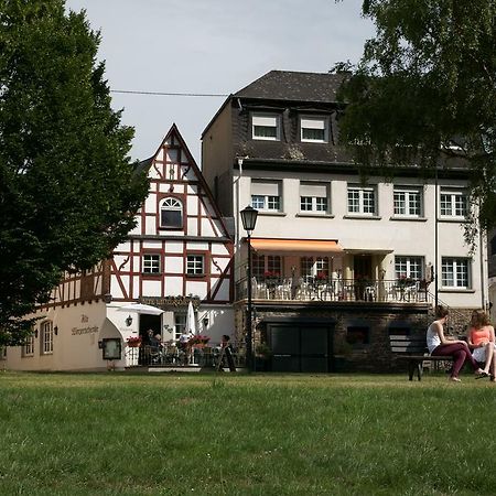 Alte Winzerschenke Hotell Bruttig-Fankel Exteriör bild
